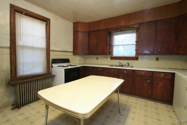 1434 Spring Street Bethlehem, PA 18018 - Photo 8 of 28 Gallery Image 8