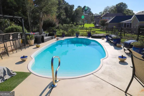 $429,900 | 349 Hillridge Cove, Lizella, GA 31052