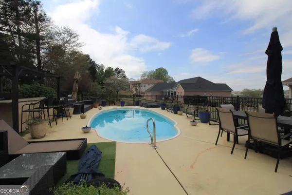 $429,900 | 349 Hillridge Cove, Lizella, GA 31052