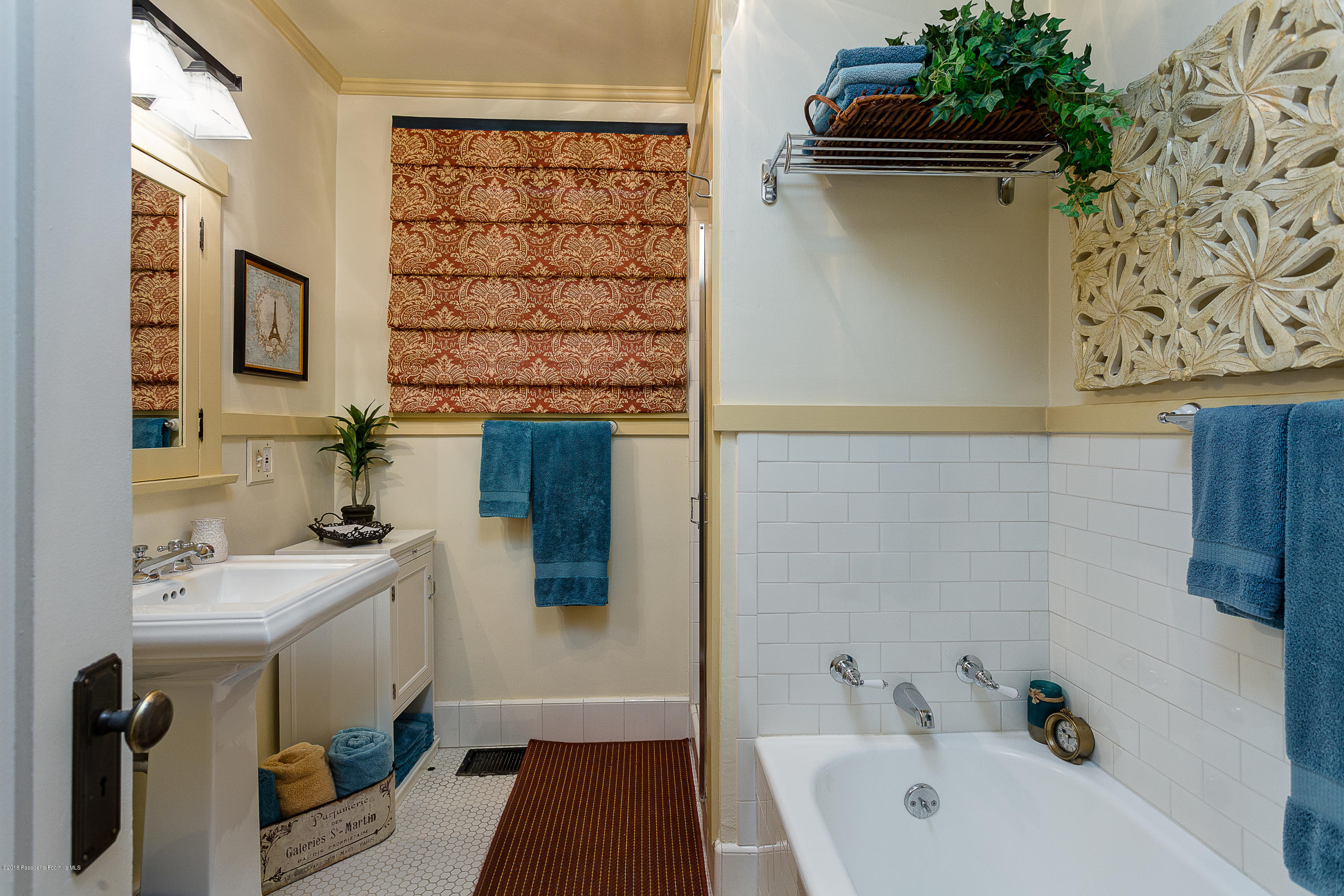 2006 Queensberry Road Pasadena, CA 91104 - Photo 18 of 28 egpimaging_2006Queensberry_017_HIGHRES