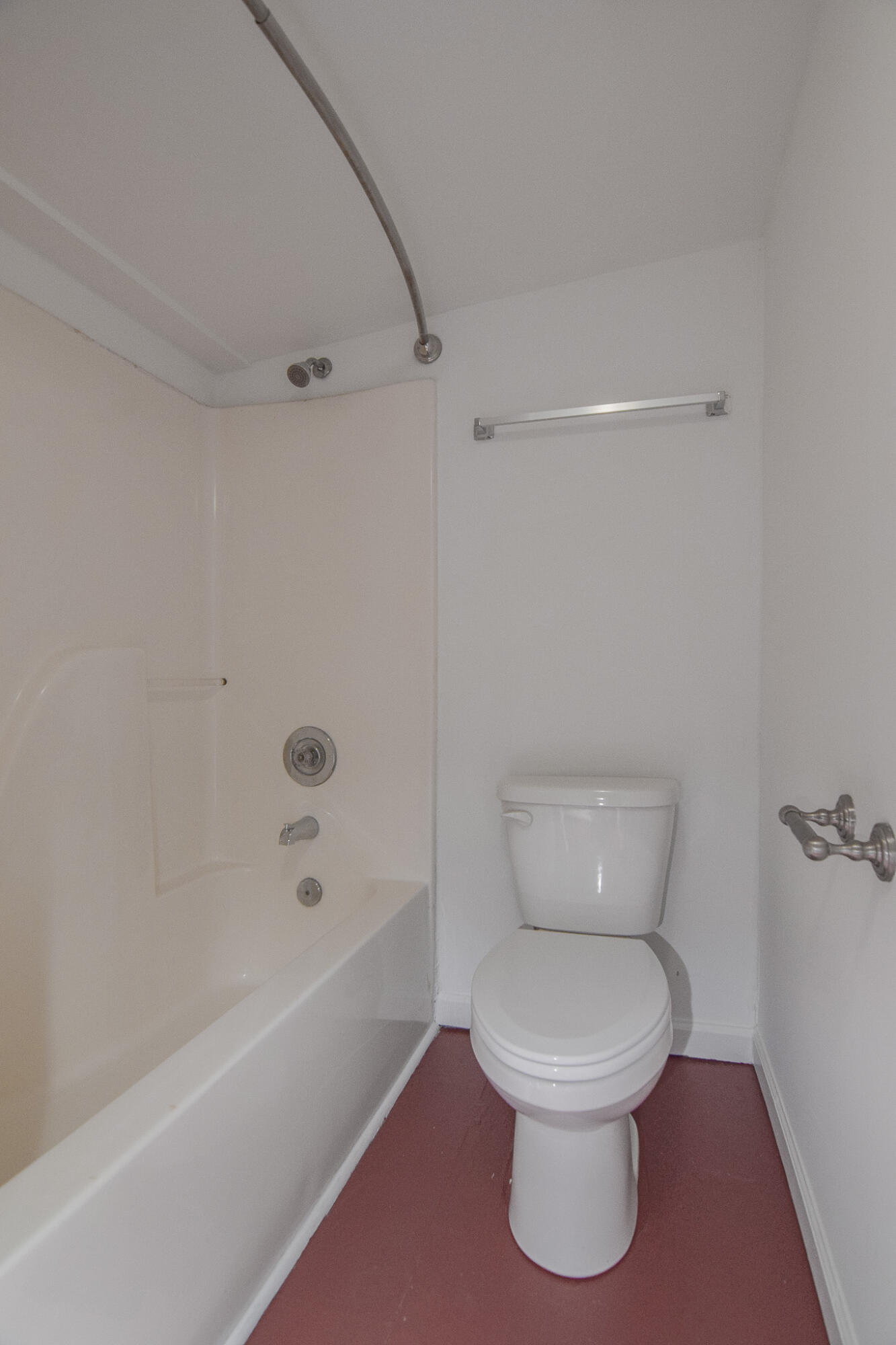 72 Line Street, Unit D Charleston, SC 29403 - Photo 7 of 8 72 Line Street D-03