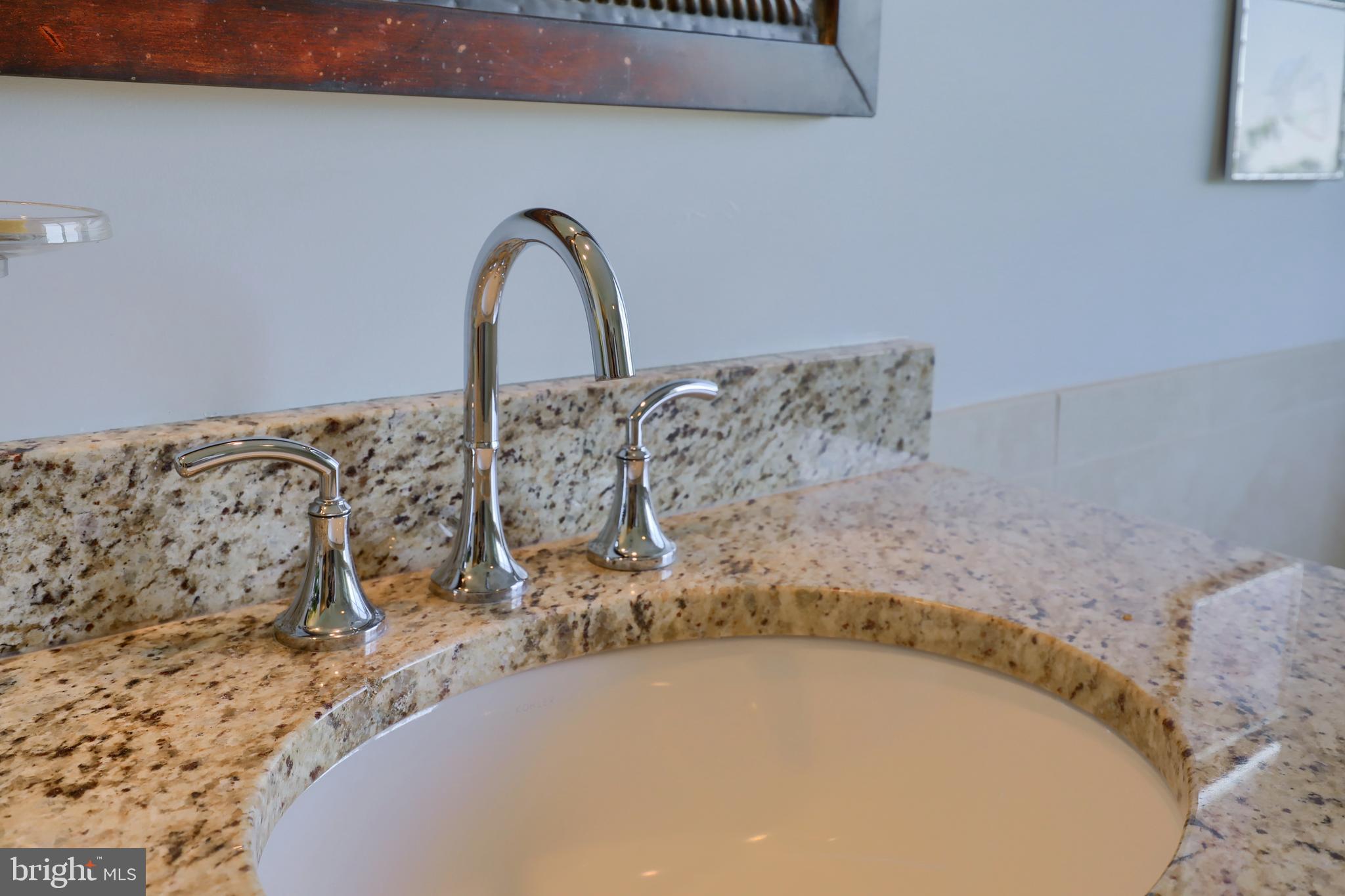 708 Oxford Road Lancaster, PA 17601 - Photo 38 of 62 Gallery Image 38