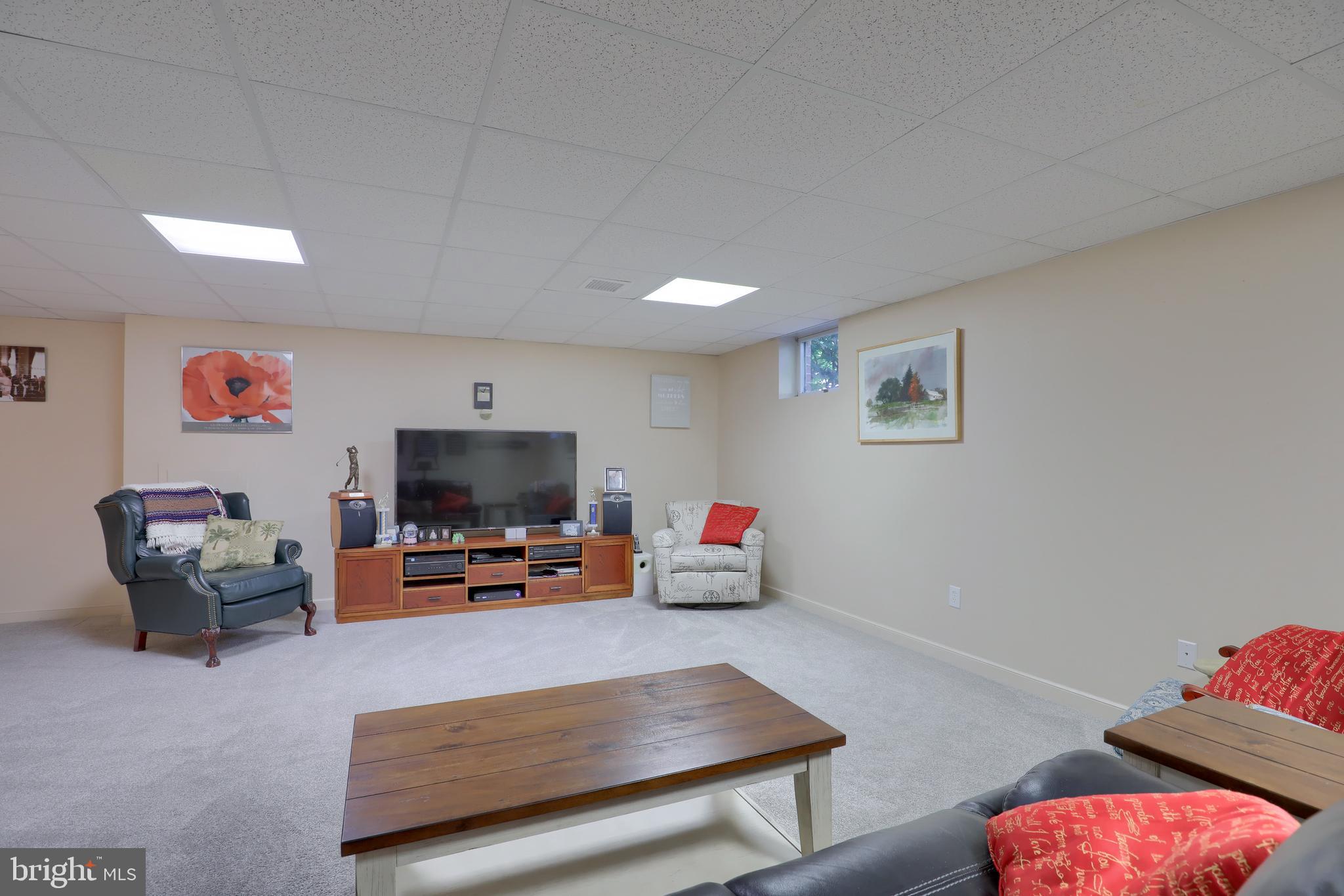 708 Oxford Road Lancaster, PA 17601 - Photo 42 of 62 Gallery Image 42