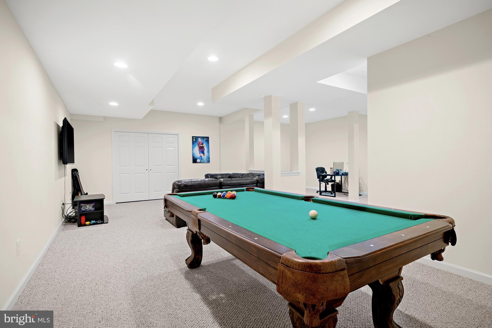 44 Roanoke Road Belle Mead, NJ 08502 - Photo 41 of 43 Large space for a pool table.