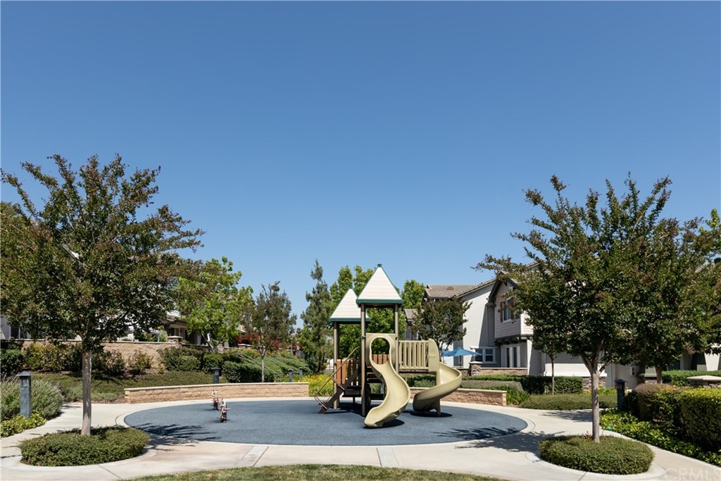8024 Tulsa Place, Unit 107 Rancho Cucamonga, CA 91730 - Photo 31 of 35 a park view with a fountain