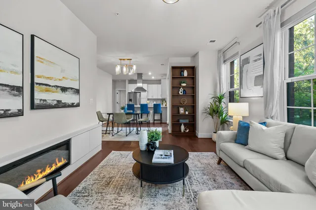 $899,900 | 1411 Key Boulevard, Unit 304, Arlington, VA 22209