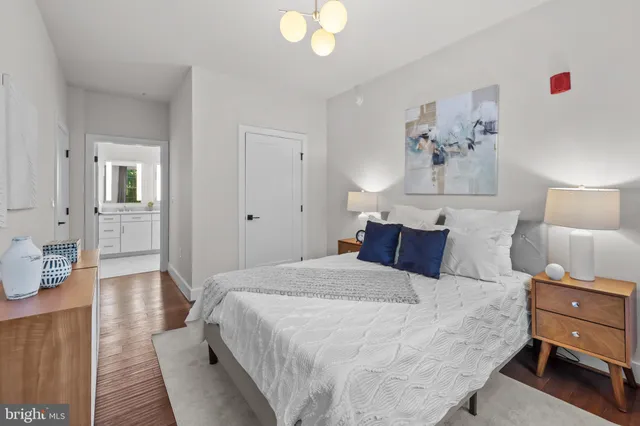 $899,900 | 1411 Key Boulevard, Unit 304, Arlington, VA 22209