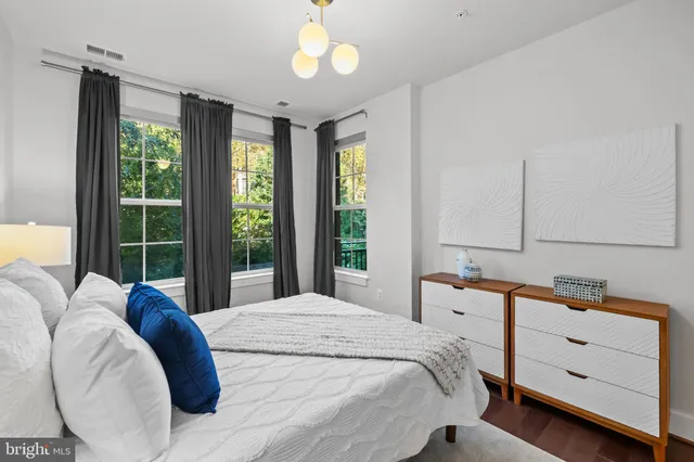 $899,900 | 1411 Key Boulevard, Unit 304, Arlington, VA 22209