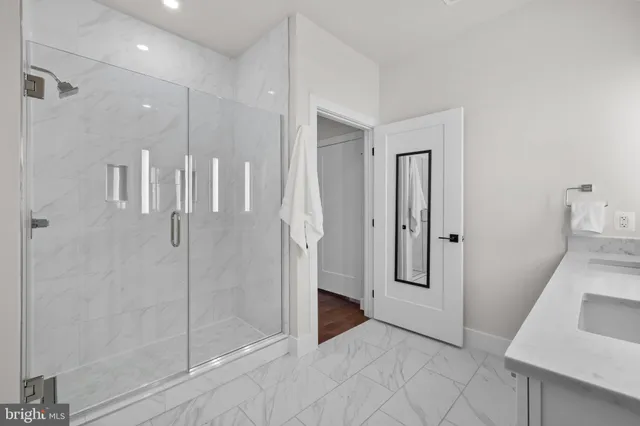 $899,900 | 1411 Key Boulevard, Unit 304, Arlington, VA 22209