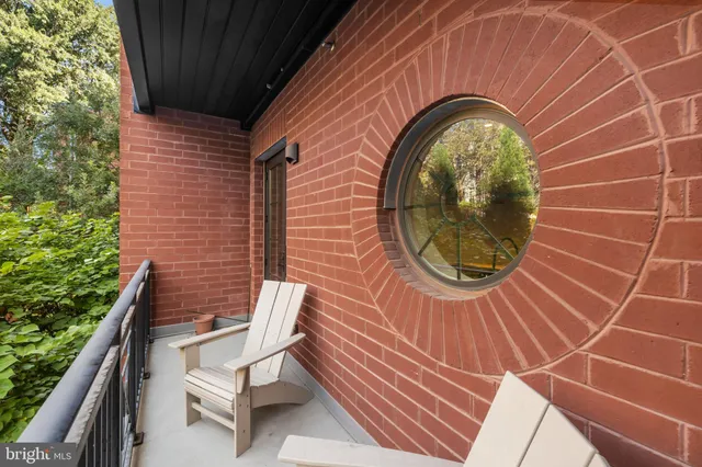 $899,900 | 1411 Key Boulevard, Unit 304, Arlington, VA 22209