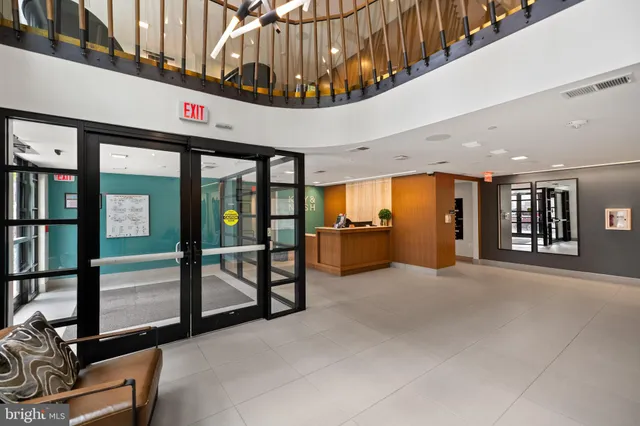 $899,900 | 1411 Key Boulevard, Unit 304, Arlington, VA 22209