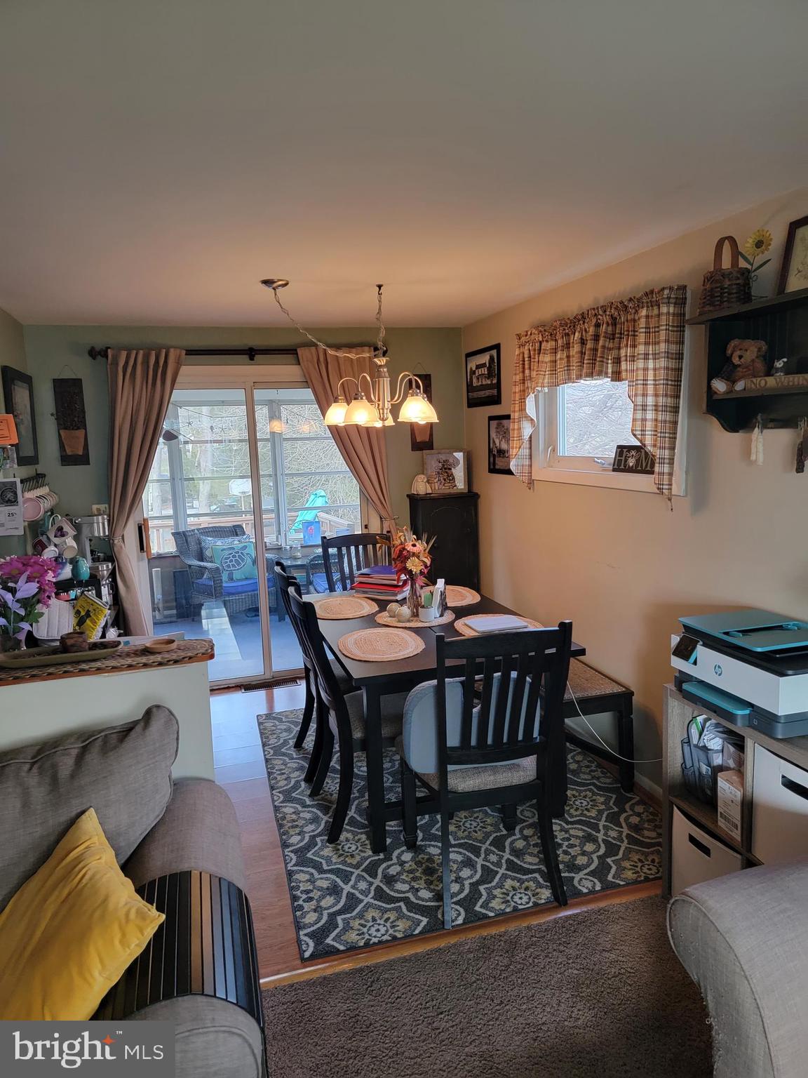 32 Sharon Road Enola, PA 17025 - Photo 3 of 12 Gallery Image 3