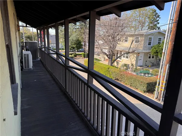 $2,950 | 409 Harvard Avenue North, Unit 301, Claremont, CA 91711
