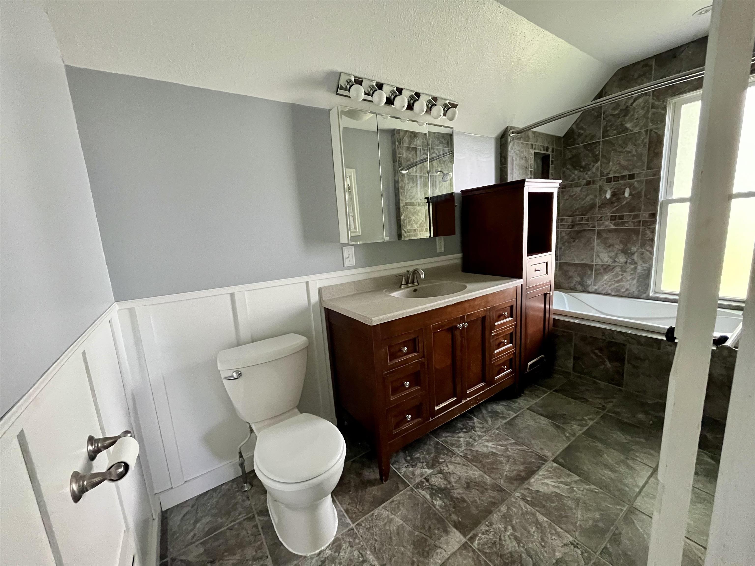 509 North Benton Street Sparta, WI 54656 - Photo 15 of 31