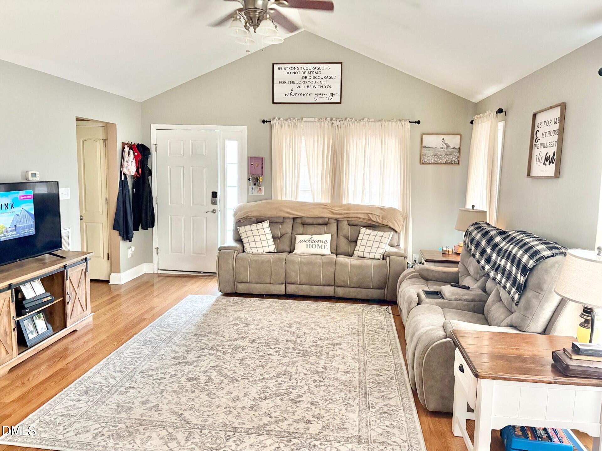 86 Maggie Lane Roxboro, NC 27573 - Photo 2 of 10 living