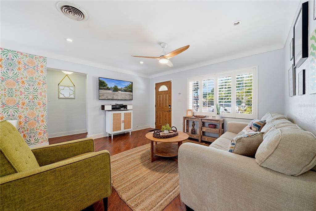 955 Indian Rocks Road Largo, FL 33770 - Photo 7 of 40