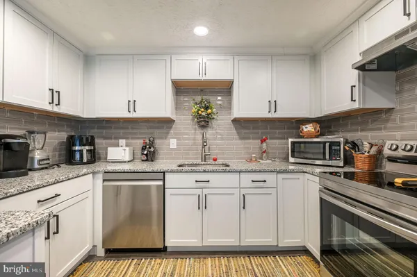 $327,900 | 47 Atlantic Avenue, Frederica, DE 19946