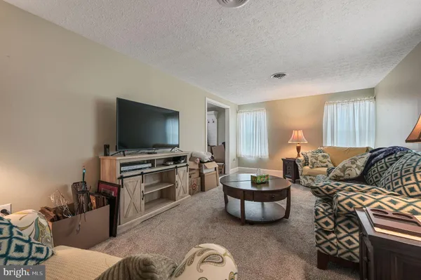 $327,900 | 47 Atlantic Avenue, Frederica, DE 19946