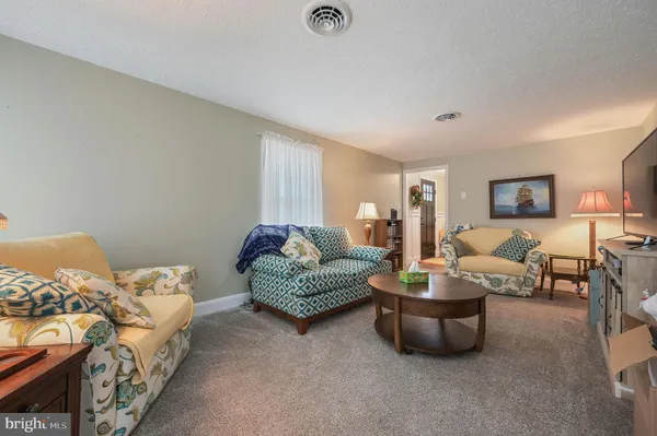 $327,900 | 47 Atlantic Avenue, Frederica, DE 19946