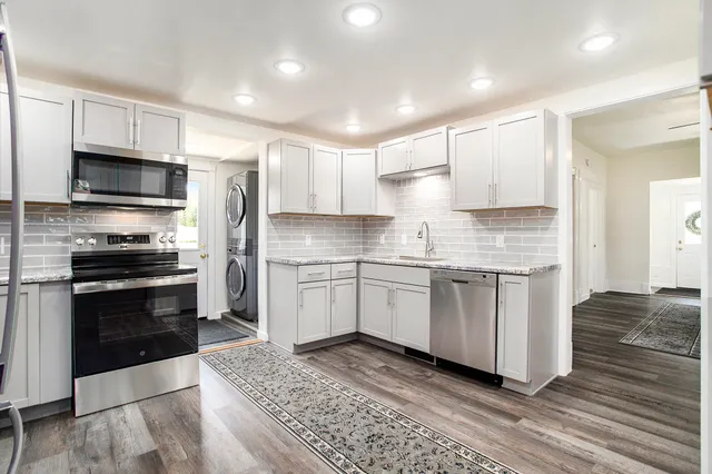 $202,000 | 203 East Mill Street, Athens, MI 49011