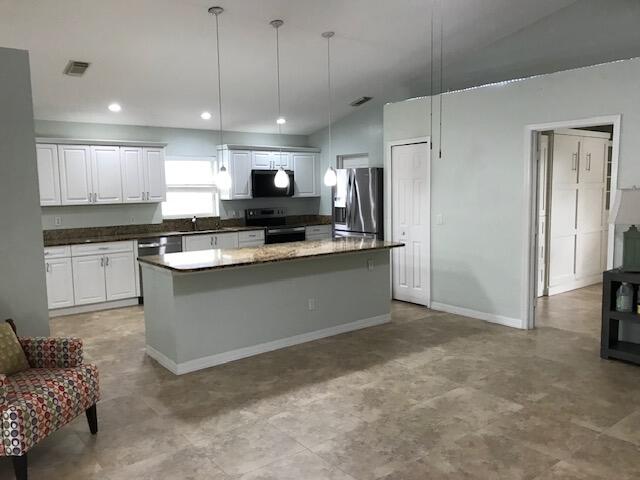 5925 Foxtail Way Fort Pierce, FL 34982 - Photo 2 of 10 #4