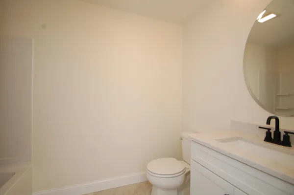 $515,000 | 7 A Dearborn Circle, Goffstown, NH 03045