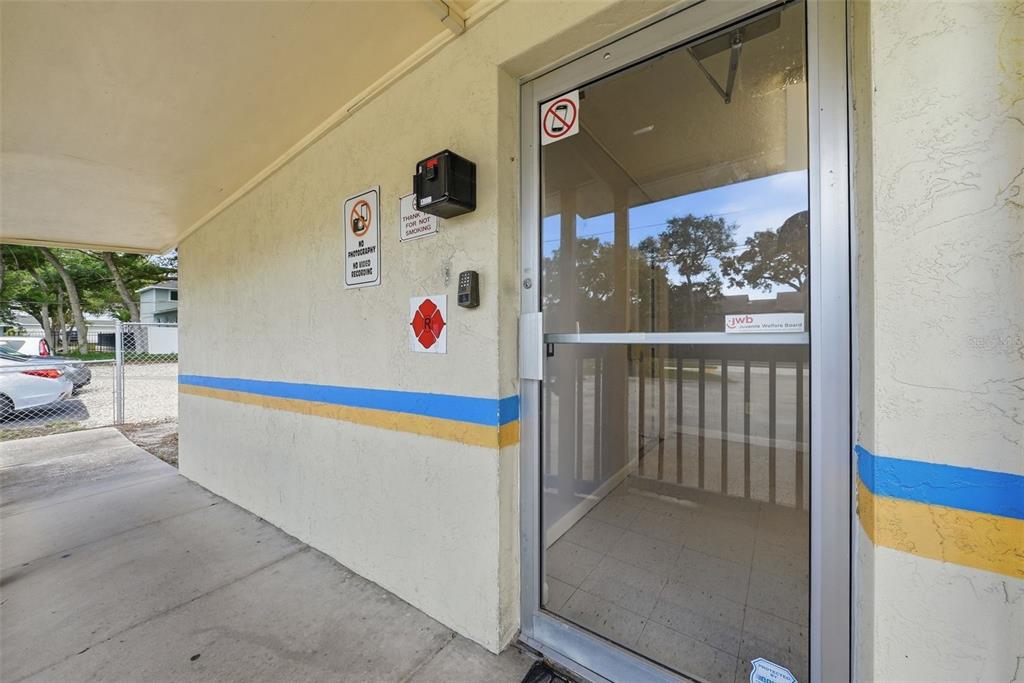 2886 Whitney Road Clearwater, FL 33760 - Photo 37 of 41