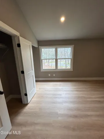 $299,000 | 24 Minuteman Court, Halfmoon, NY 12065