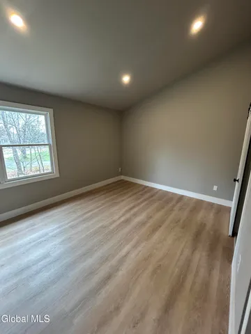 $299,000 | 24 Minuteman Court, Halfmoon, NY 12065