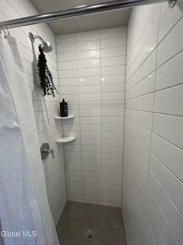 $299,000 | 24 Minuteman Court, Halfmoon, NY 12065