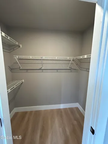 $299,000 | 24 Minuteman Court, Halfmoon, NY 12065