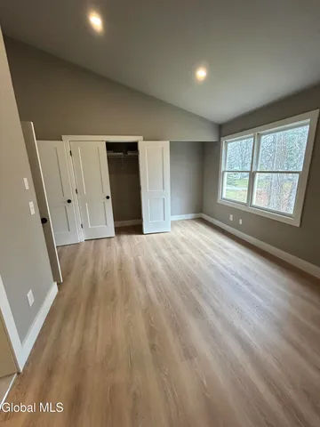 $299,000 | 24 Minuteman Court, Halfmoon, NY 12065