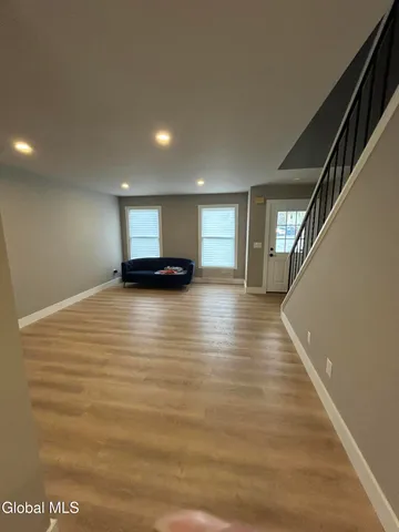 $299,000 | 24 Minuteman Court, Halfmoon, NY 12065