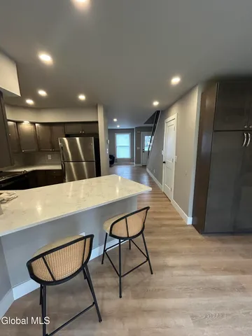 $299,000 | 24 Minuteman Court, Halfmoon, NY 12065