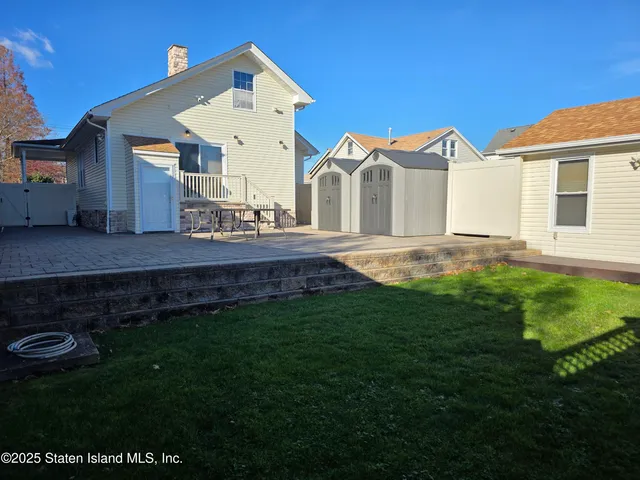 $839,000 | 51 Van Wyck Avenue | Prince's Bay