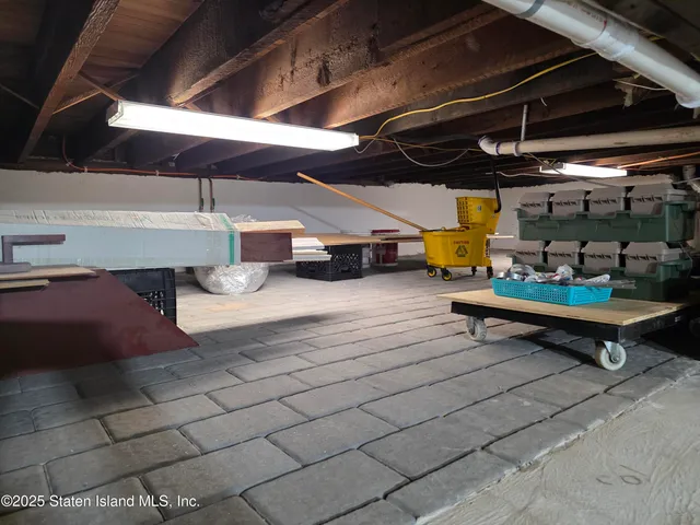 $839,000 | 51 Van Wyck Avenue | Prince's Bay