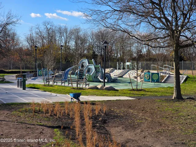 $839,000 | 51 Van Wyck Avenue | Prince's Bay