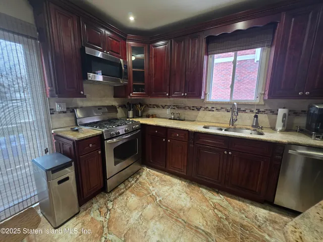 $839,000 | 51 Van Wyck Avenue | Prince's Bay