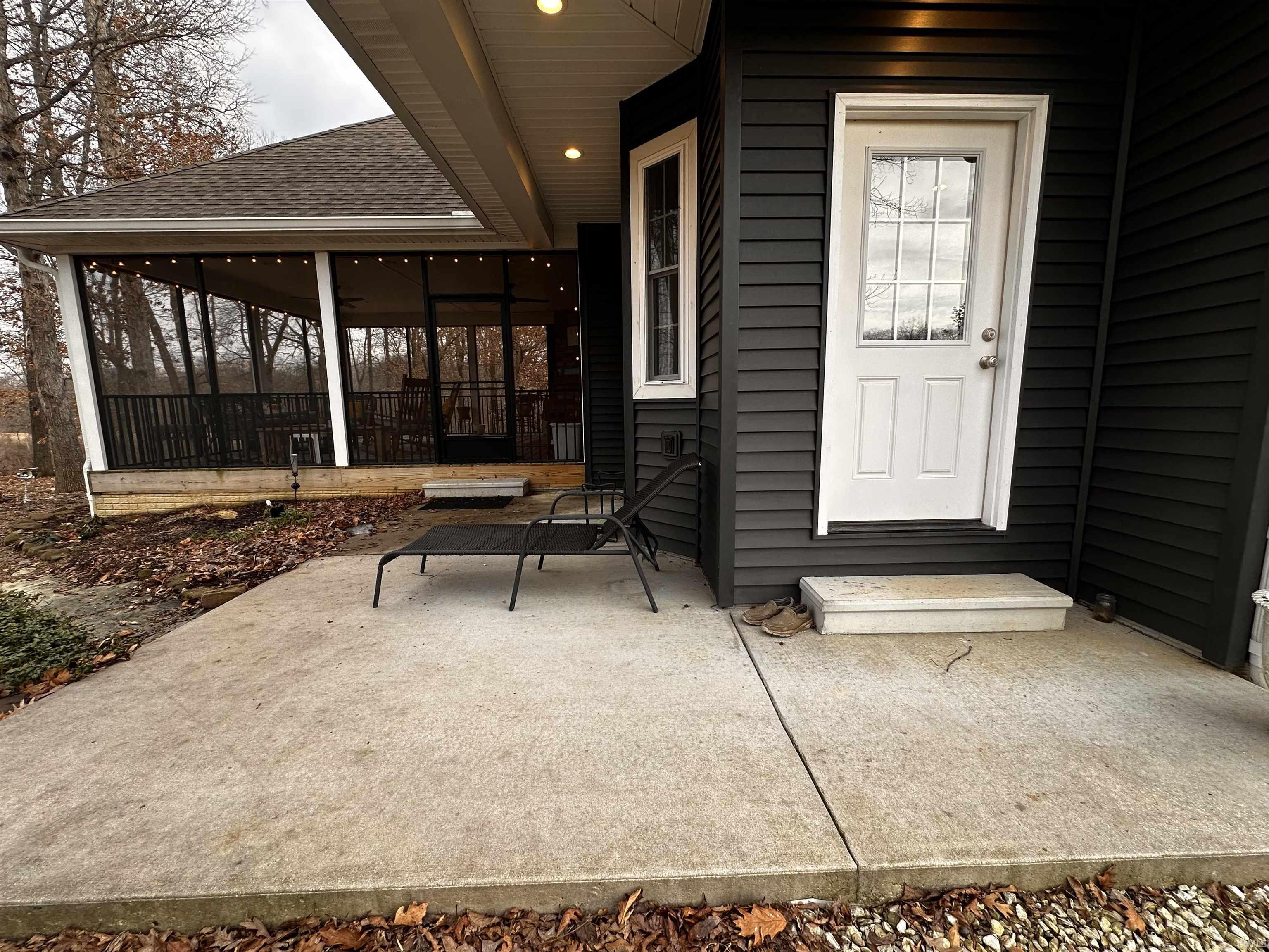 1496 Bellbrook Road Loogootee, IN 47553 - Photo 3 of 27