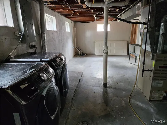 $209,900 | 1725 Gerald Drive, Florissant, MO 63031