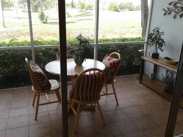 $2,500 | 3051 South Palm Aire Drive, Pompano Beach, FL 33069