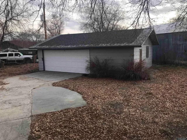$190,000 | 7 Darnall Road, Riverton, WY 82501