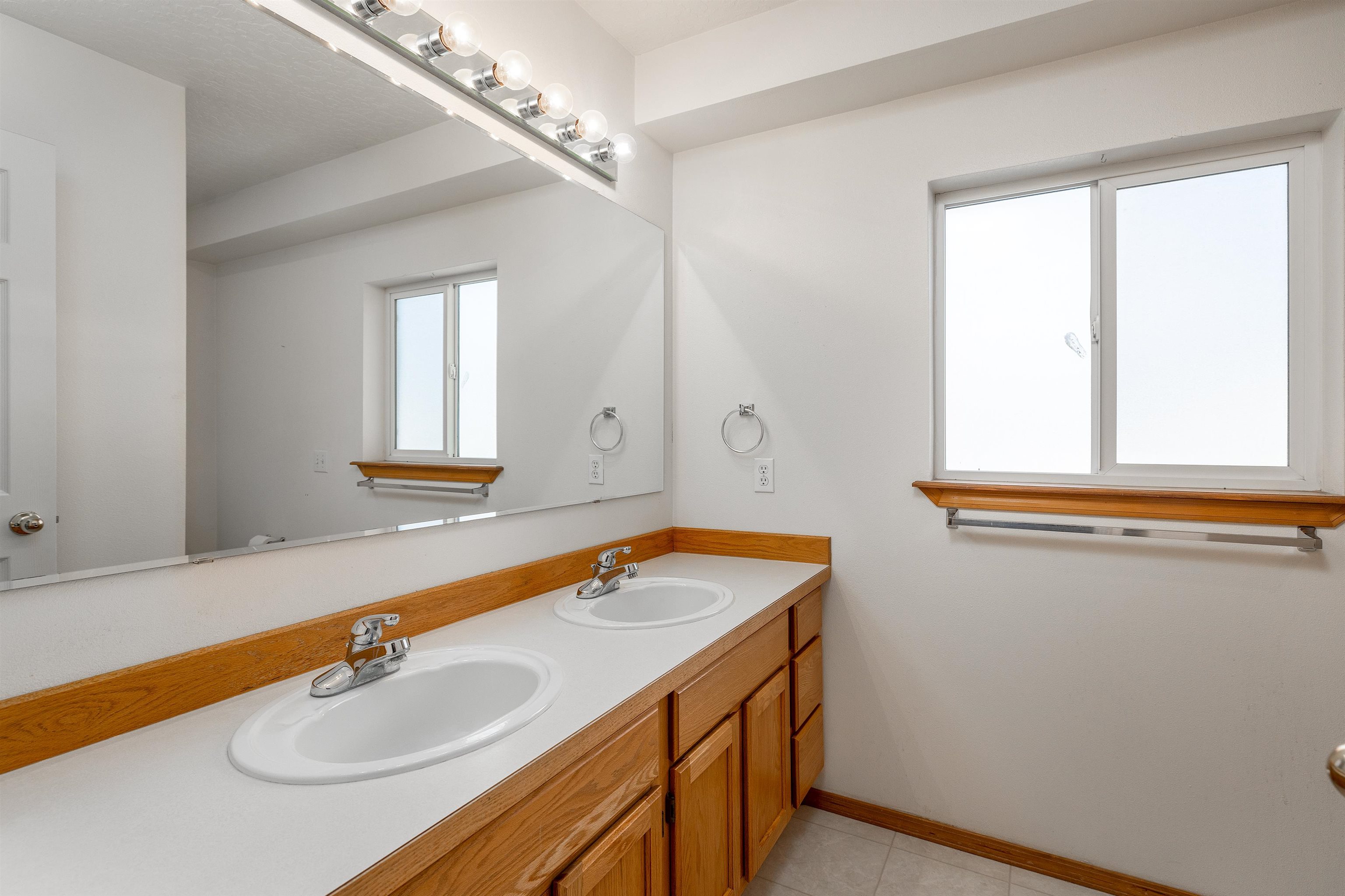 1120 South Newer Road Spokane Valley, WA 99037 - Photo 17 of 38 Gallery Image 17