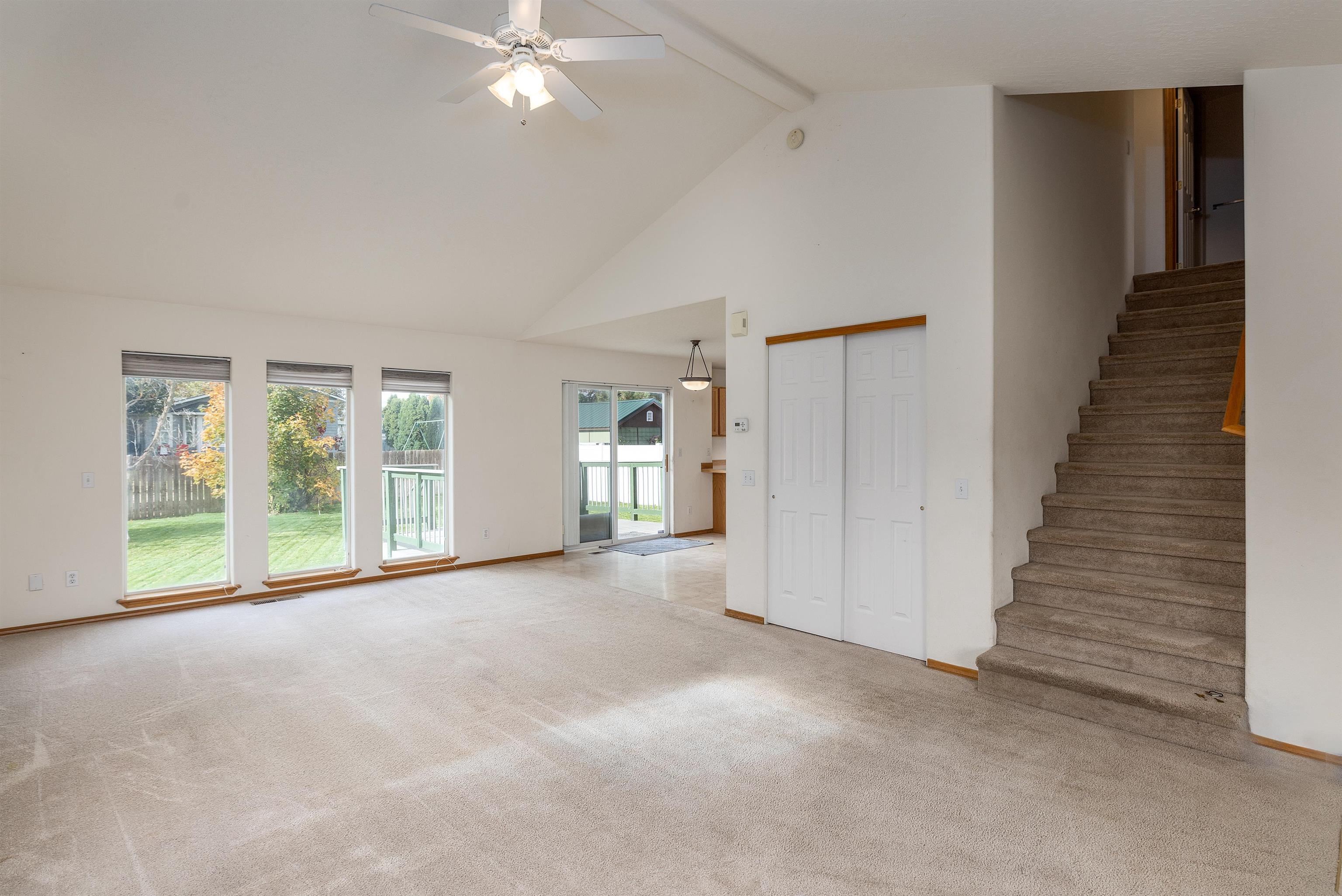1120 South Newer Road Spokane Valley, WA 99037 - Photo 3 of 38 Gallery Image 3