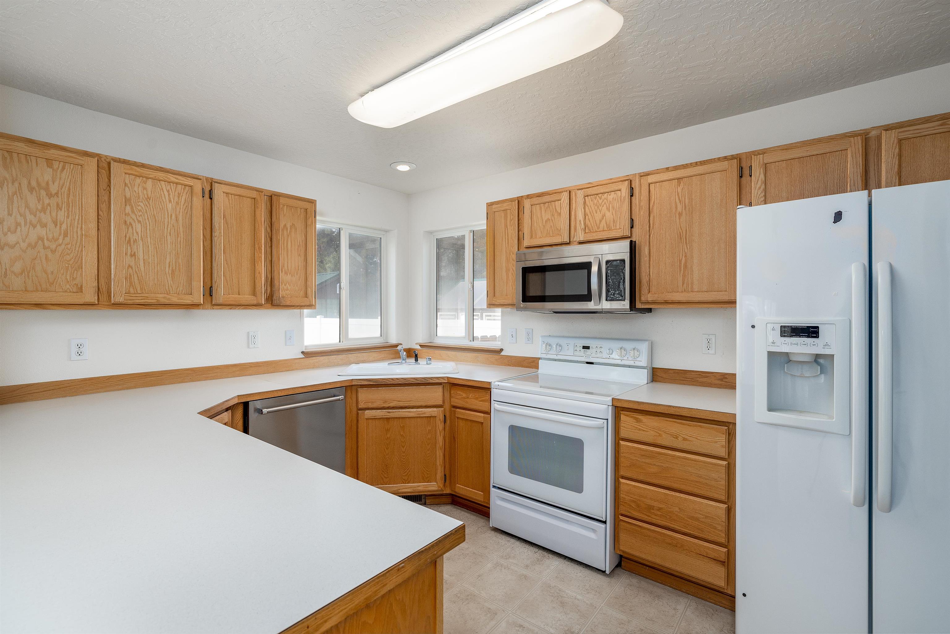 1120 South Newer Road Spokane Valley, WA 99037 - Photo 8 of 38 Gallery Image 8