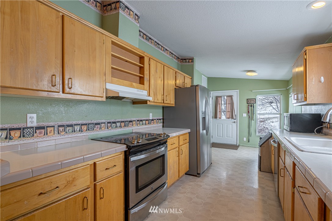 422 North Star Road Brewster, WA 98812 - Photo 11 of 24 Gallery Image 11