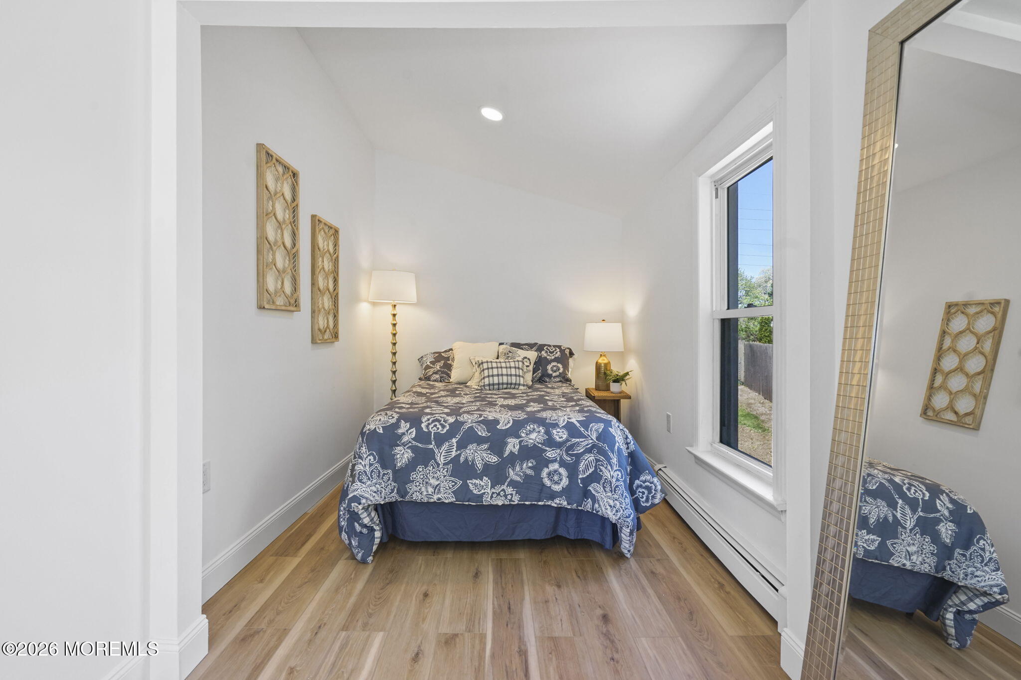 310 E Road Belford, NJ 07718 - Photo 11 of 43 .