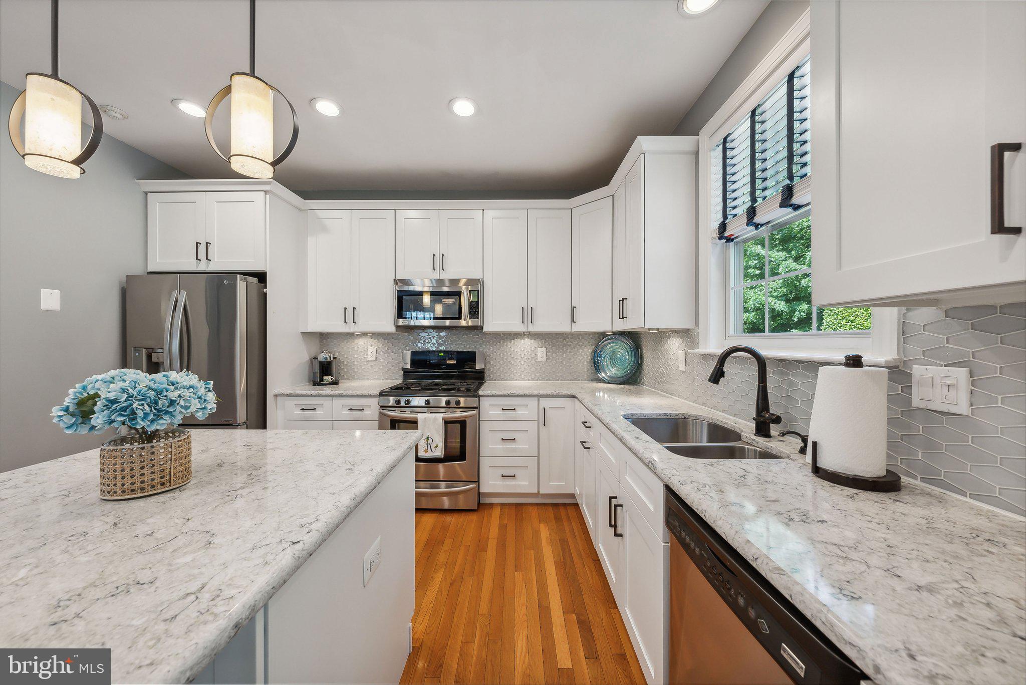 2752 Omisol Road Woodbridge, VA 22192 - Photo 14 of 39