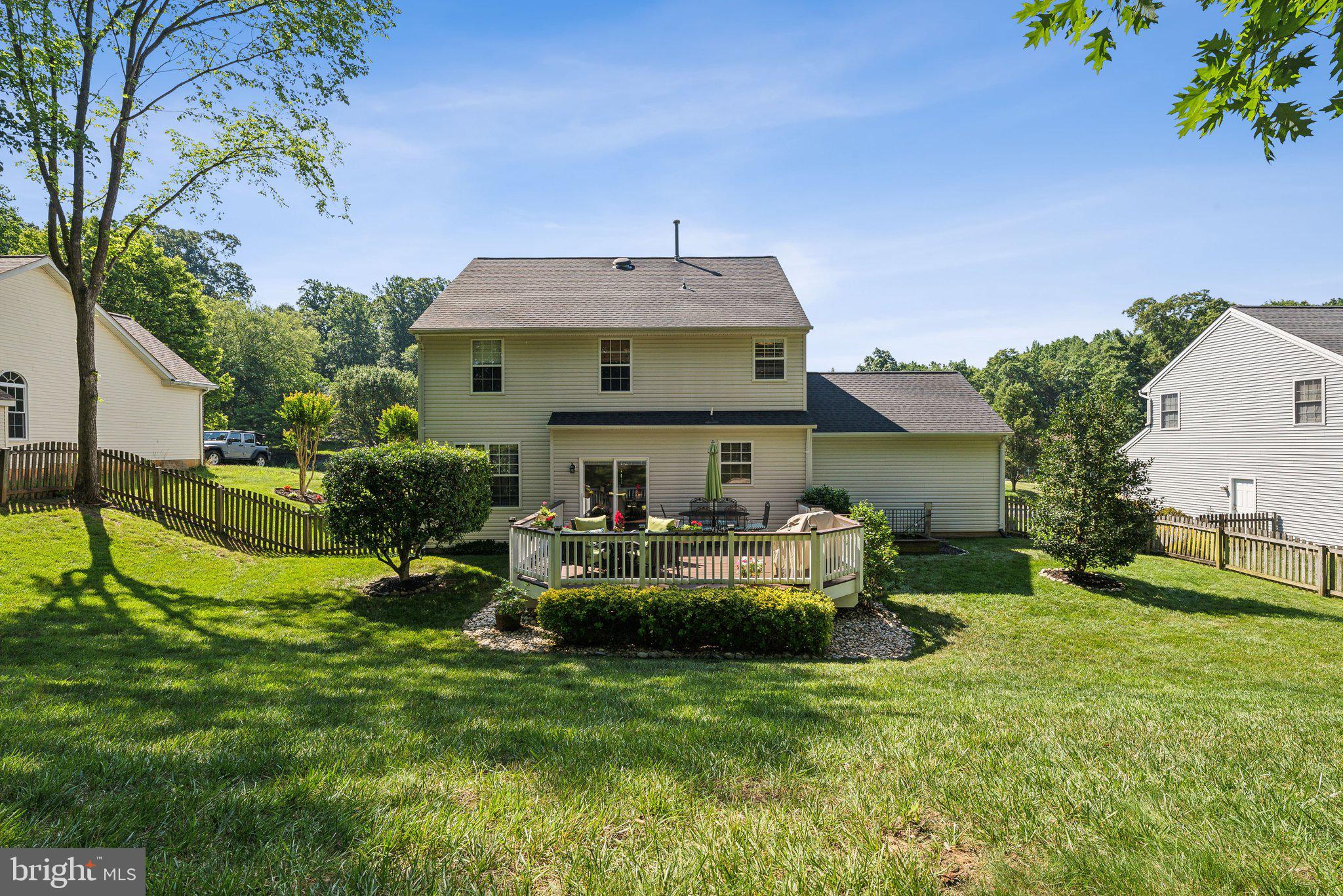 2752 Omisol Road Woodbridge, VA 22192 - Photo 36 of 39