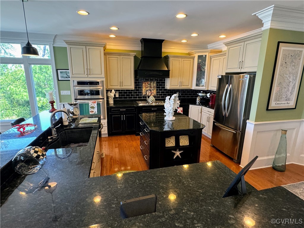 1388 South N End Road Deltaville, VA 23043 - Photo 13 of 50 Custom designed with hardwood, soft close cabinets